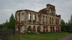 Знаменское. Руины главного дома